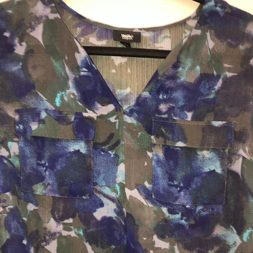 Blouse - Picture 4 of 5